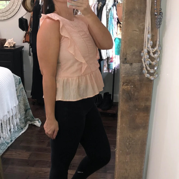 Monteua XL juniors peach flirty ruffle top - Picture 2 of 5